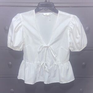 Elegant White Puff Sleeve Top